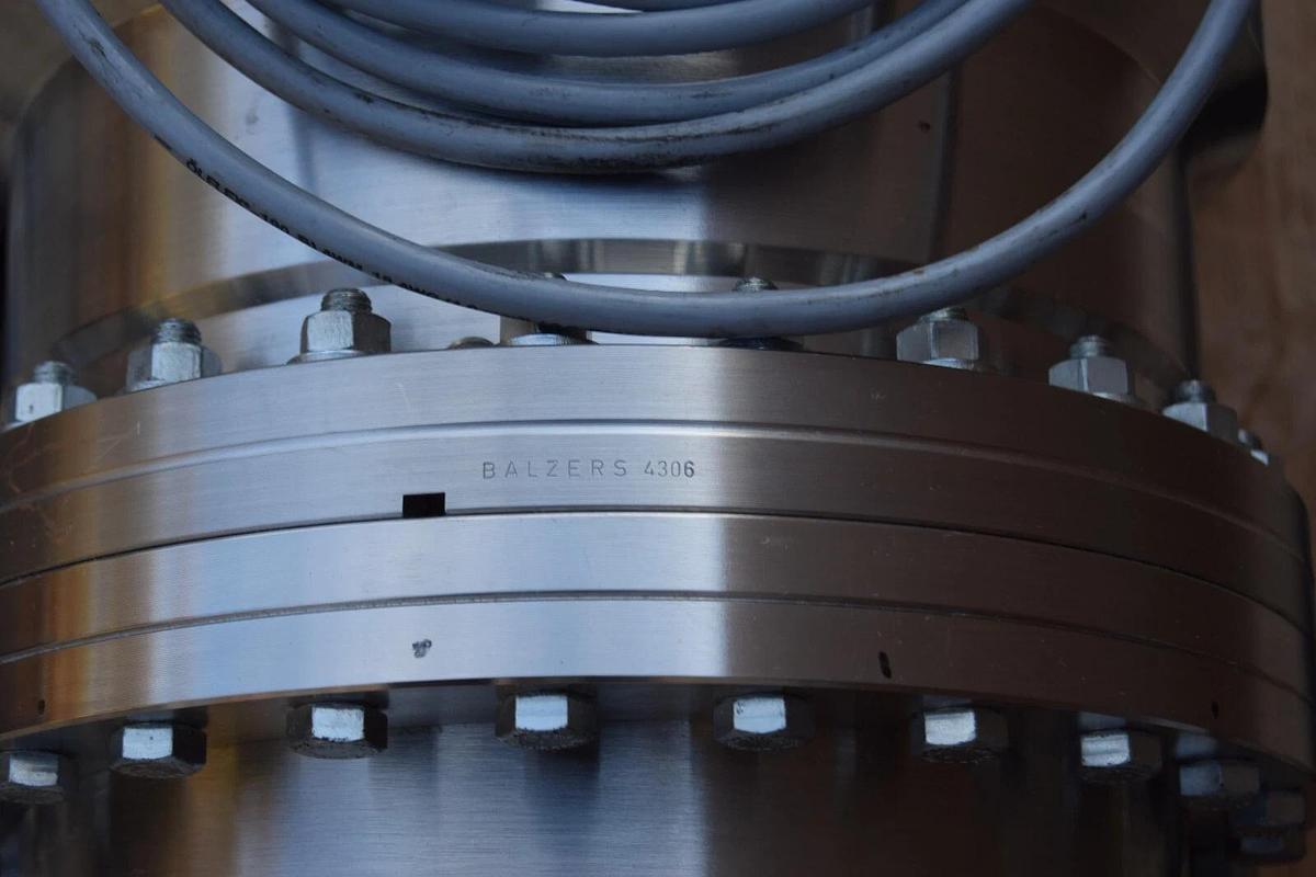 Balzers Pfeiffer Turbo Pump TMU1000C TMU 1000 C DN200CF-F, 2p PMP02530 REBUILT