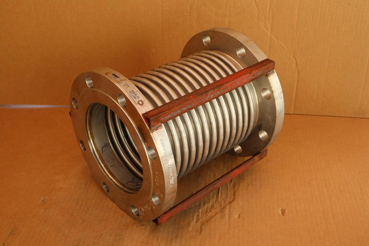 Unaflex Expansion Joint Fitting 304 Stainless SS 6-3/4" ID 11" OD 11-3/4" L *NOS