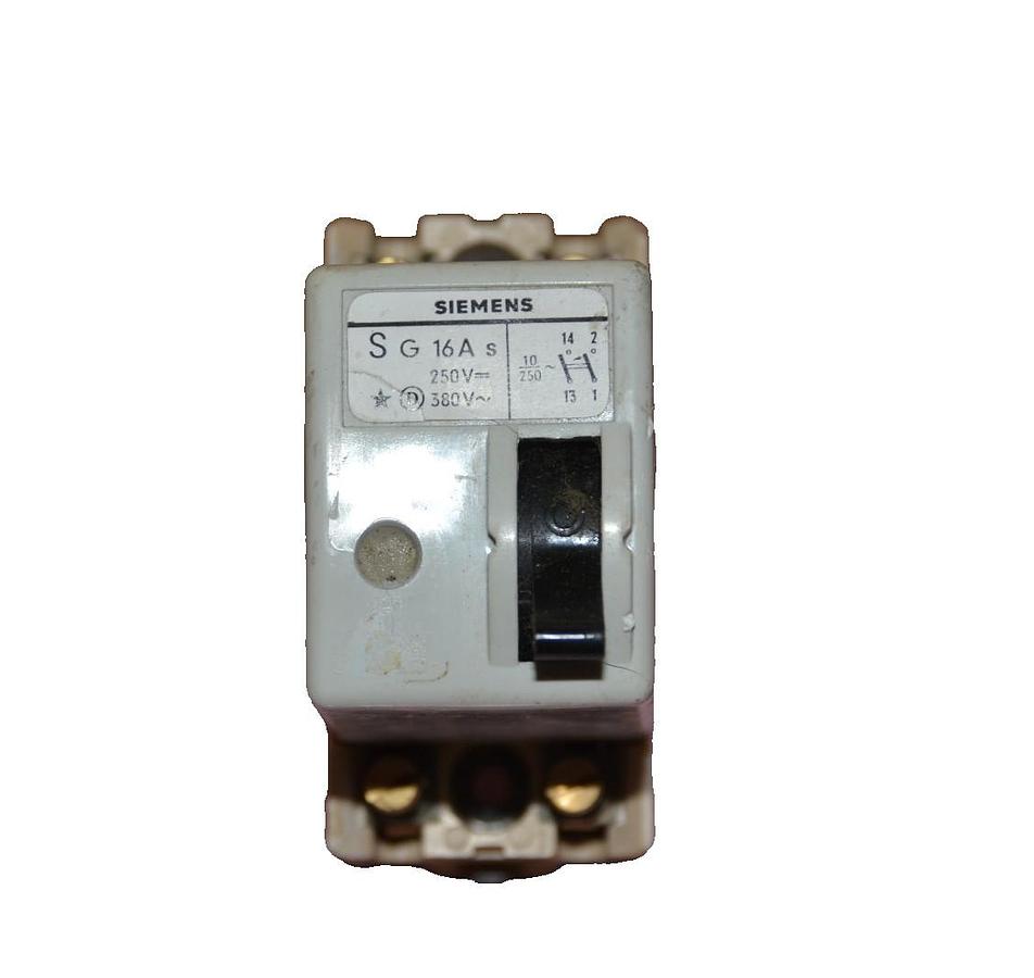Used SIEMENS SG 16A SG16A 250V 380V CIRCUIT BREAKER