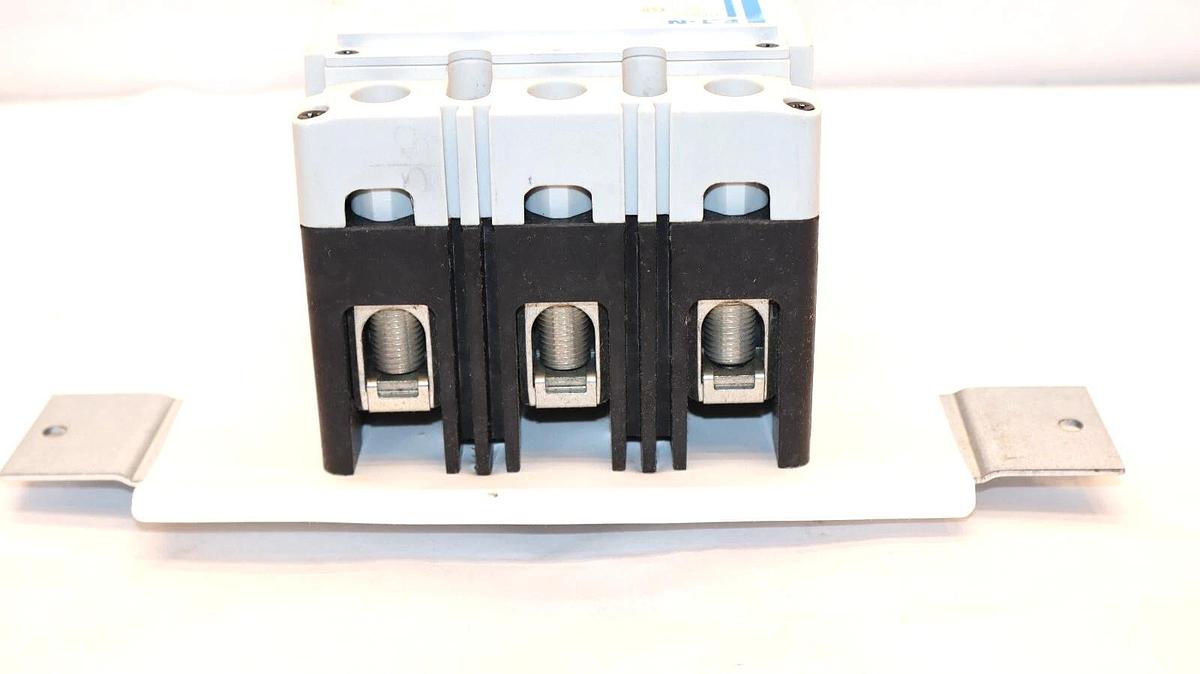 (NEW) EATON BKD2G225 , PDD23G0225TFFL , PRL1X / 2X 240V 225A Main Breaker Kit
