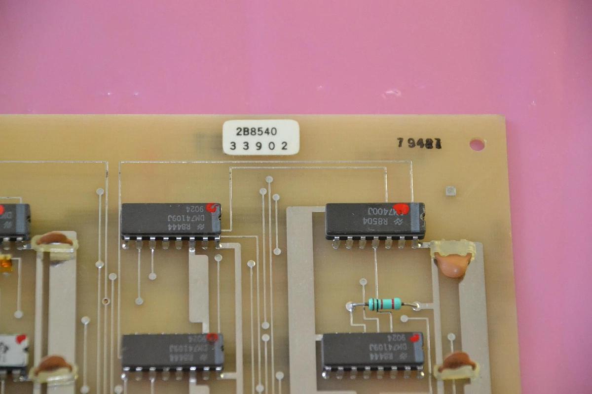 Used FOXBORO CIRCUIT BOARD CARD N0811QT N0811QT E8 N0811QTE8