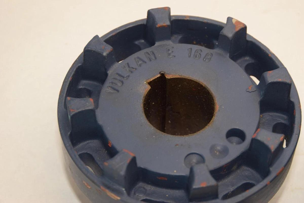 Used NEW VULKAN IR 39593322 GE168 PB85 392D 1G0168E50 2-1/8" 1-31/32" Flex Coupling