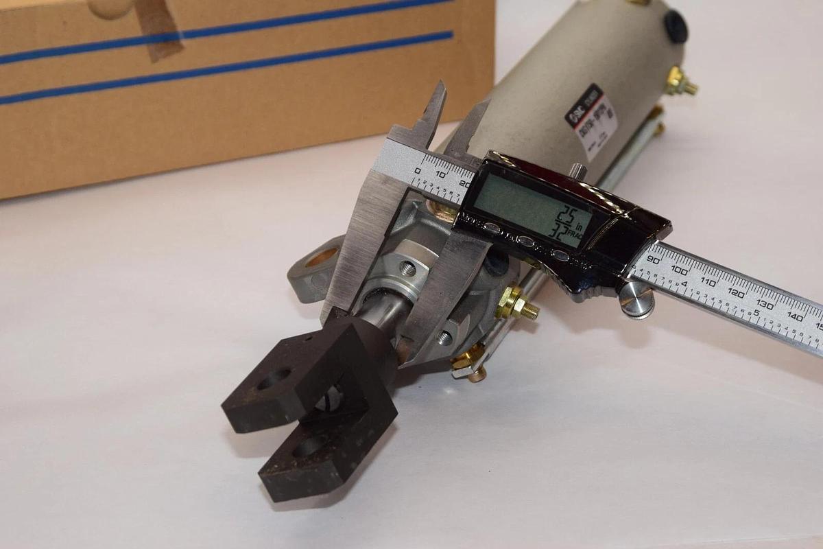 (NEW) SMC CKG1T50-150Y2PN 1.0MPa Clamp Cylinder