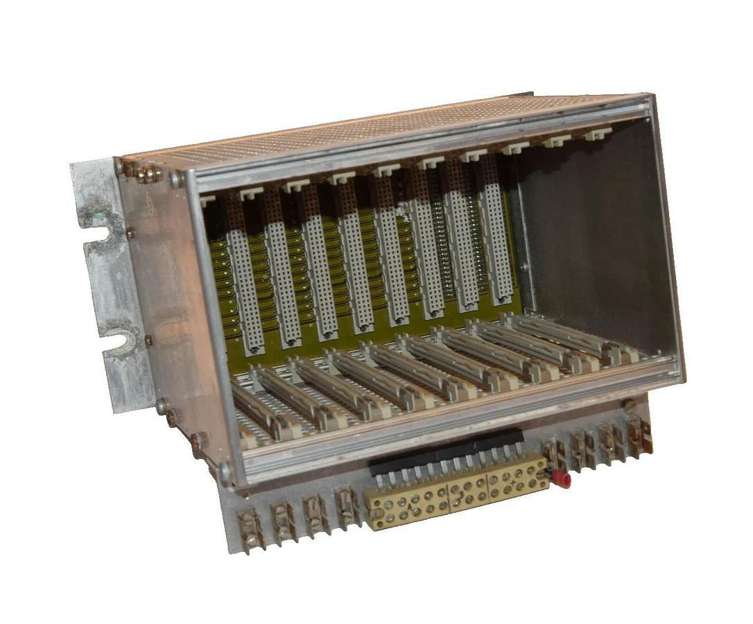 Used MULTIVAC 10 Slot Rack  86.850.0100.08 KUHNKE Plc Card 10 slot rack