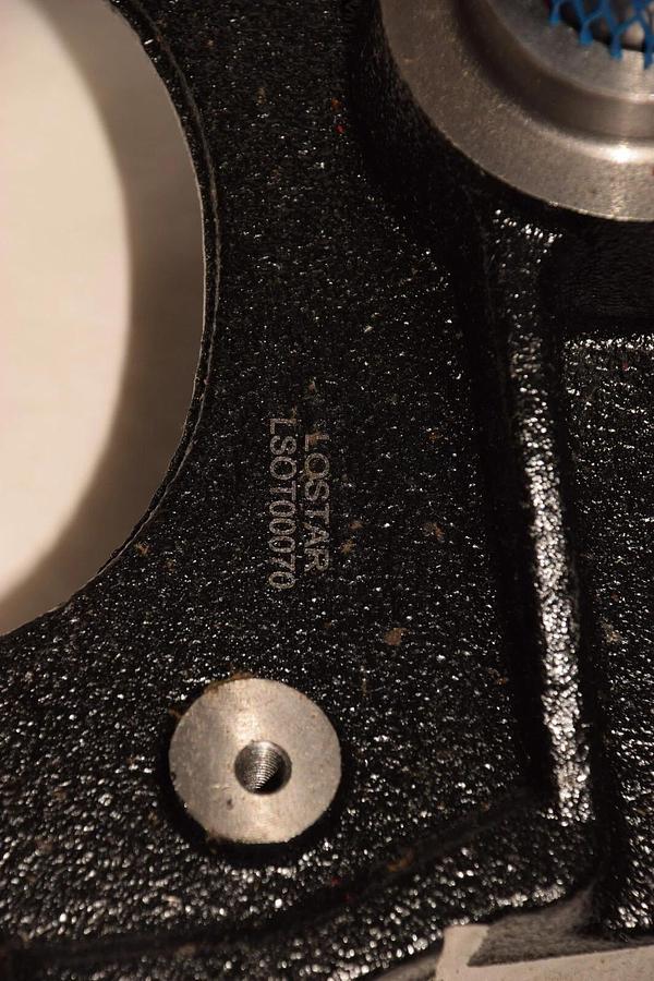 (NEW) LAFORMO 3" Lowering Drop Spindles Replacement 1973-1987 Chevy, GMC