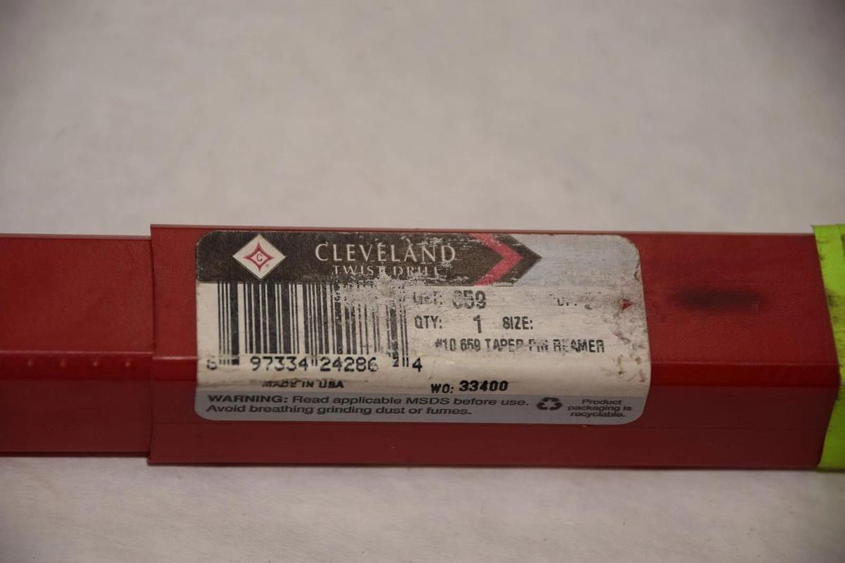 CLEVELAND 659 #10 HIGH SPEED STEEL HAND REAMER NEW