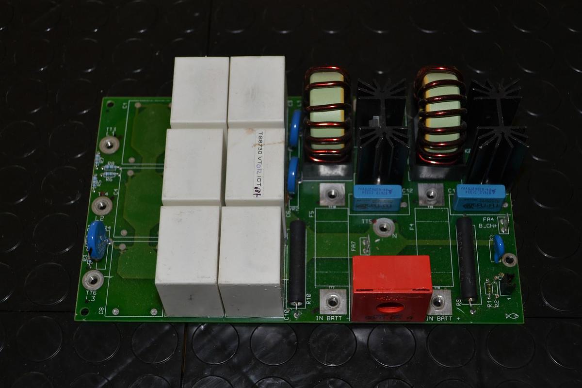 Used NEWAVE SA POWERWARE EXIDE CIRCUIT BOARD NW4006E4 NW4006F TBH4903010