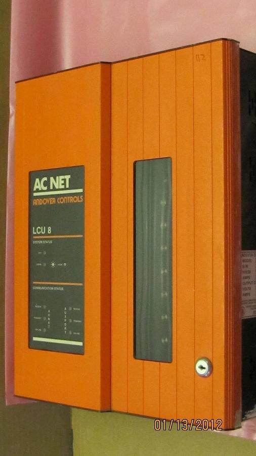 Used ANDOVER CONTROLS AC NET LCU8 LCU 8 LCU8/8U0 LCU88U0
