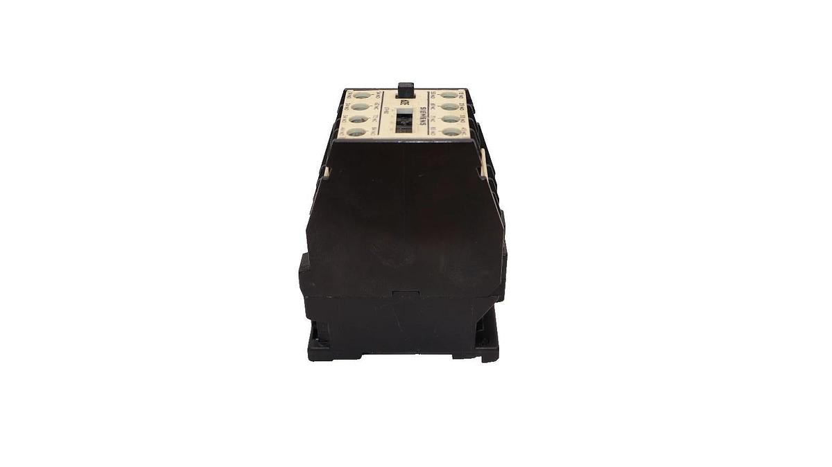 Used Siemens 3TH82 62-0A , 3TH8262-0A 42V 50/60Hz Contactor