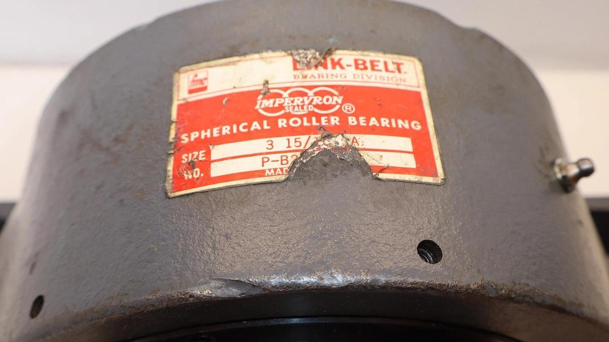 LINK-BELT 3-15/16" 3-15/16 A Spherical Roller 4 Bolt Pillow Block Bearing P-B2
