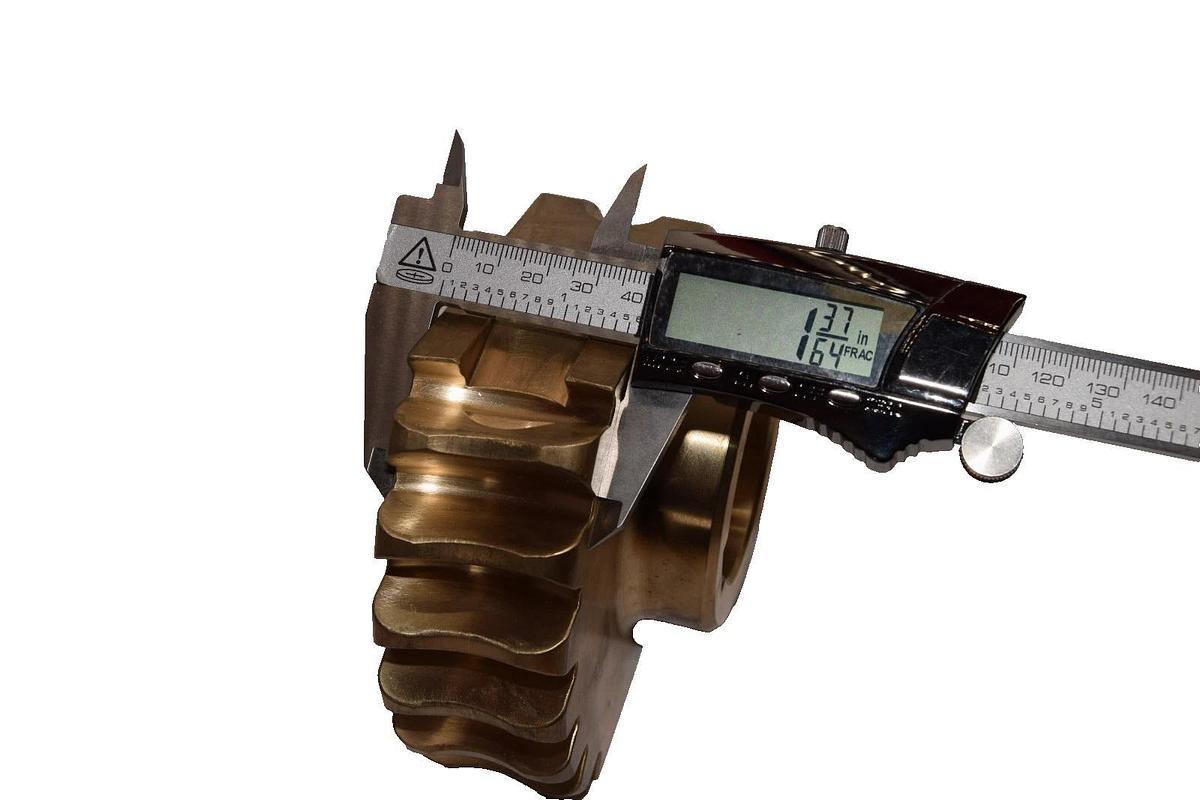 Kikusui 025-RR208010 RR208010 Main Pressure Libra Adjusting Worm Wheel Brass NEW