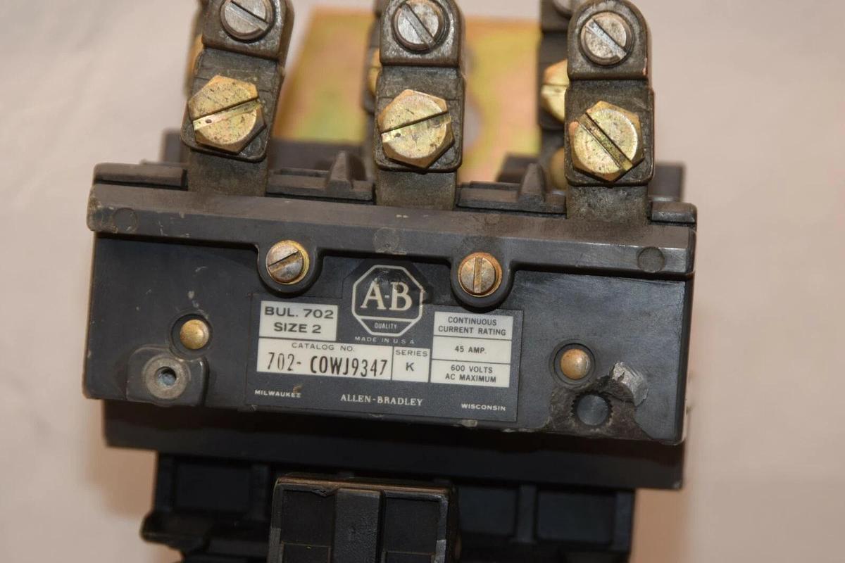 Used ALLEN BRADLEY Motor Starter Size Sz 2  702-C0WJ9347 702-COWJ9347 Ser K 24v coil