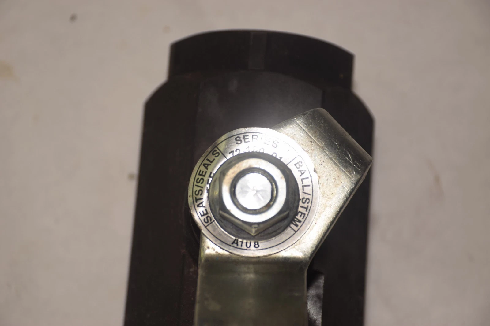 APOLLO 72-100-01 A108 FEMALE BALL VALVE 1" NPT NEW