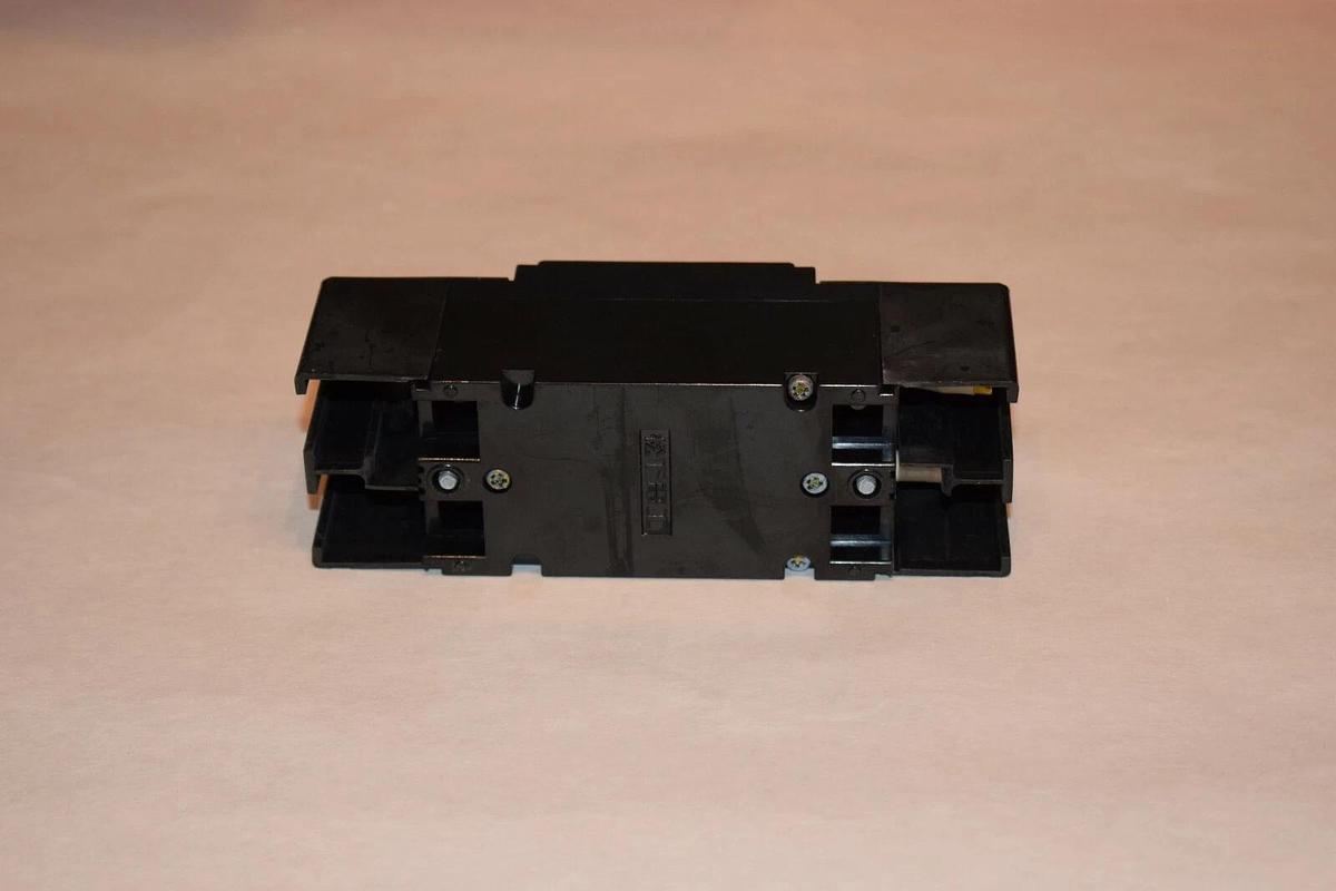 Used MATSUSHITA BC-30N BBC210N 2P 10A CIRCUIT BREAKER