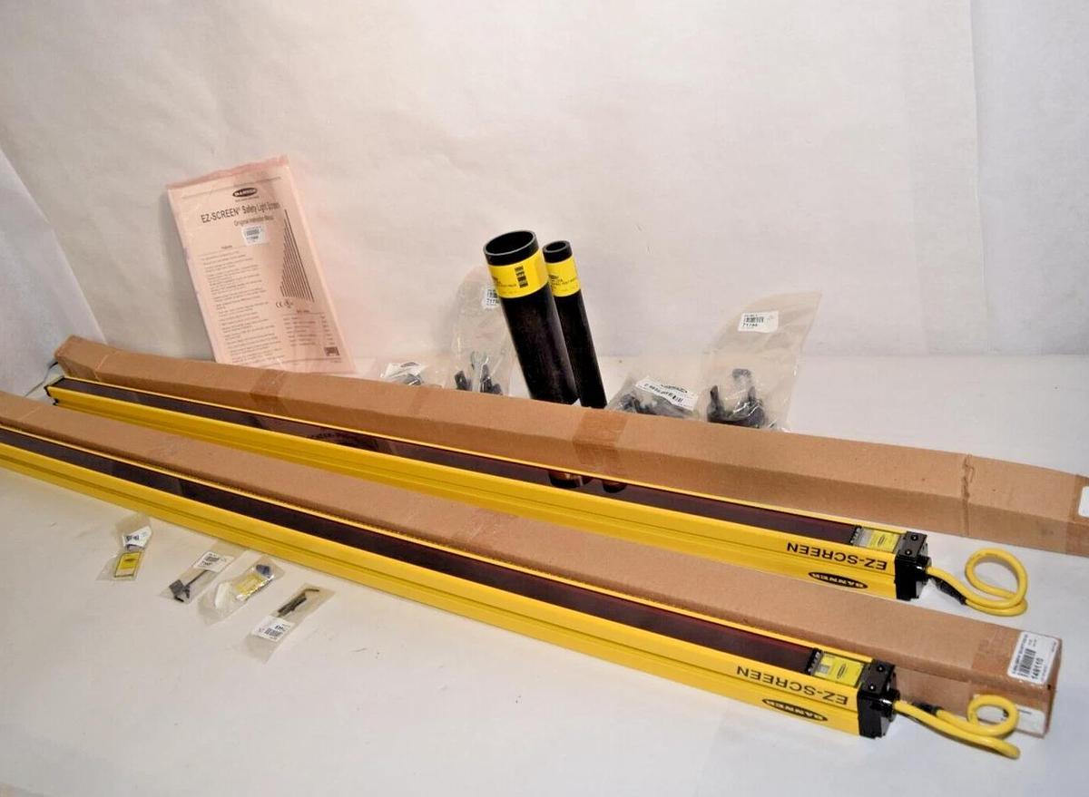 BANNER Light Curtain Set Kit 11921 SLSP30-1200P44NT 30mm Emitter & Receiver NEW