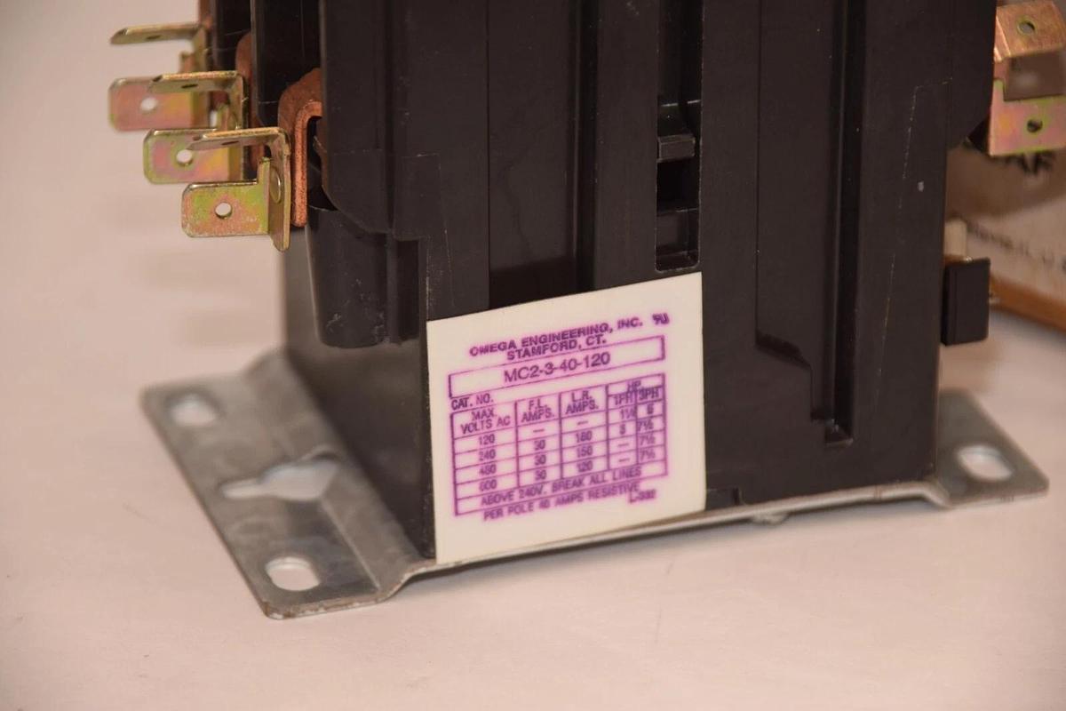 (NEW) OMEGA ENGINEERING INC. MC2-3-40-120 , MC2340120 Contactor