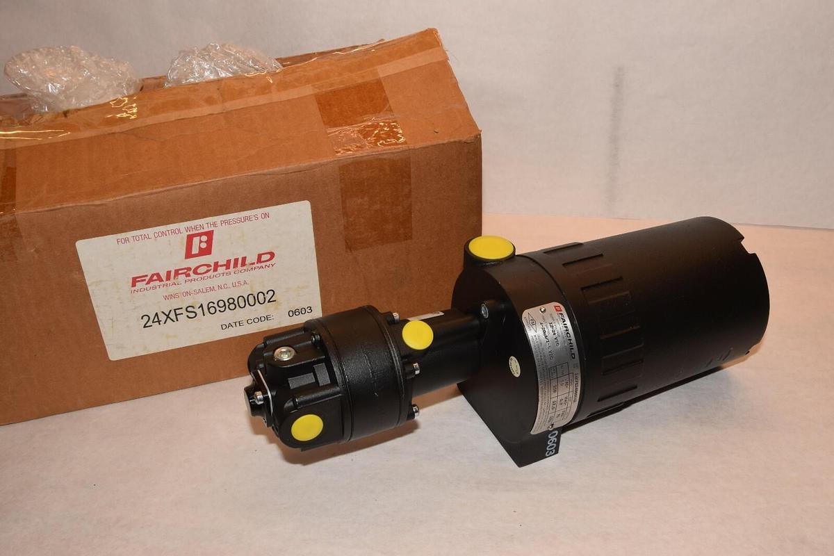 (New in box) FAIRCHILD 24XFS16980002 12-24 VDC 4-20MA / 1-5 VDC EB-18610-1