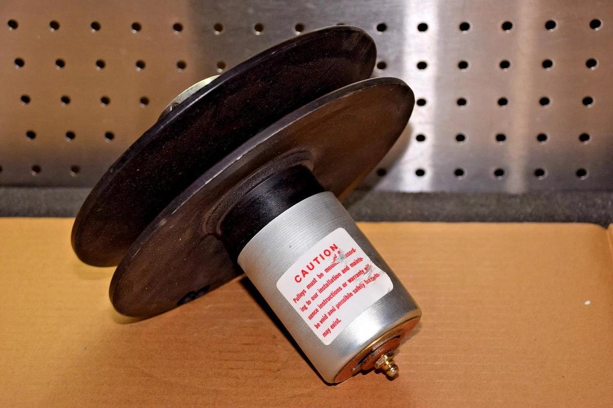 LOVEJOY 301 Variable Speed Pulley 5/8" C (New)