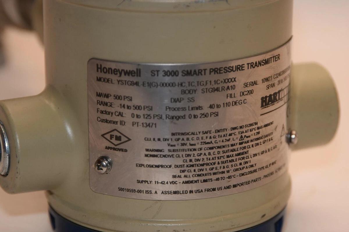 Honeywell ST3000 Smart Pressure Transmitter YSTG94L-E1G-00000-HC-TC-TG-F1-1C-XXX