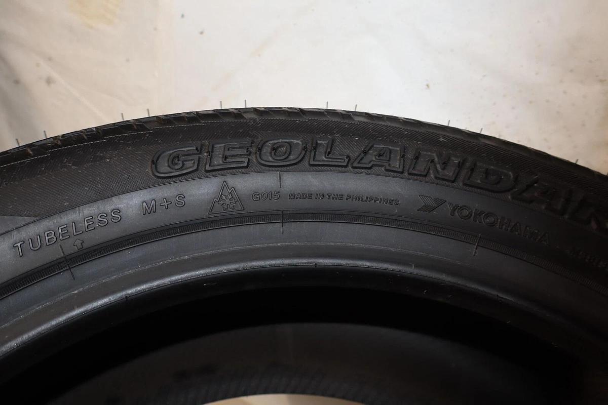 Used (NEW) YOKOHAMA GEOLANDAR A/T G015 225/55R18 98H Tire