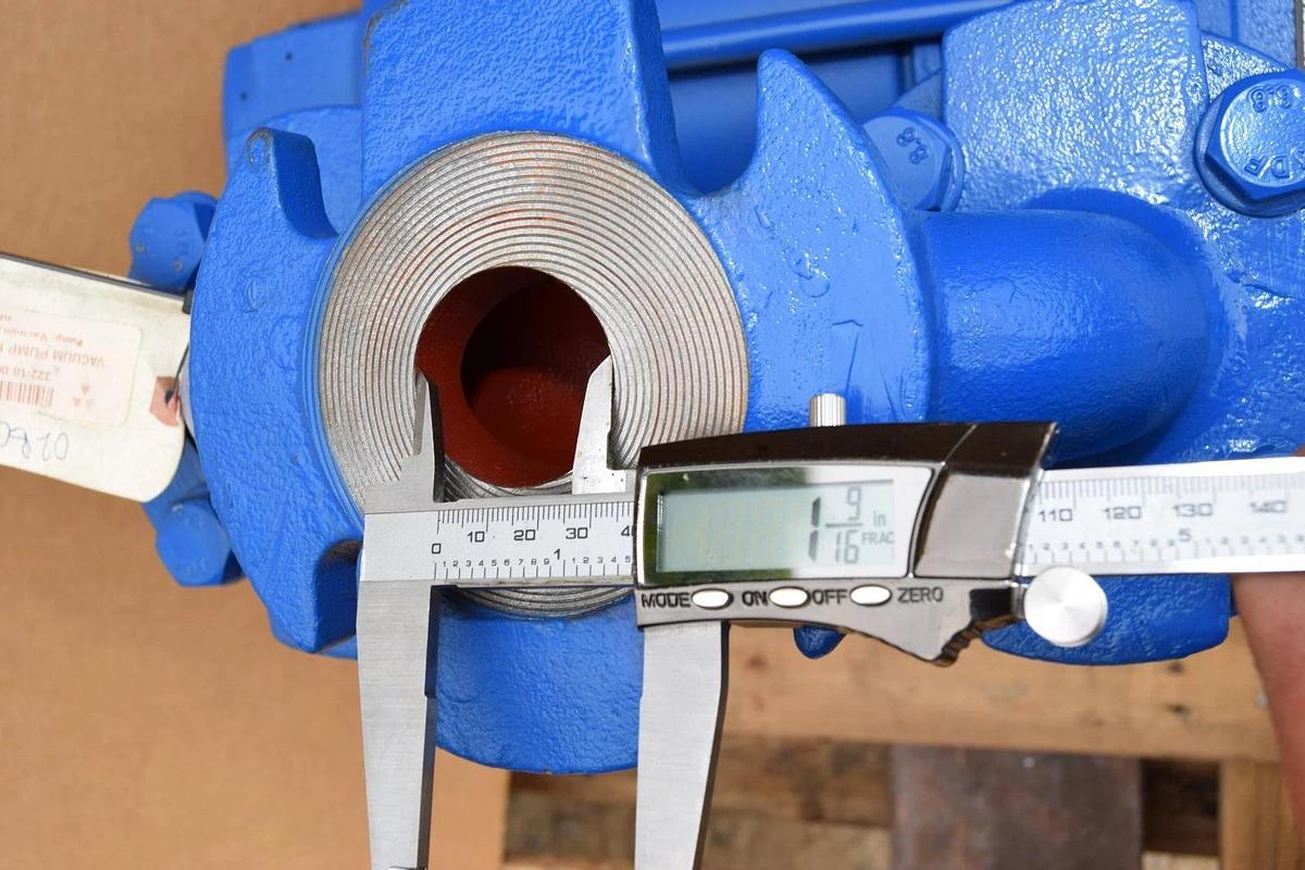 Airtech Vacuum Pump Speck VU0140-41-10-000 1450/1750rpm 150pmin 145/174v (NOS)