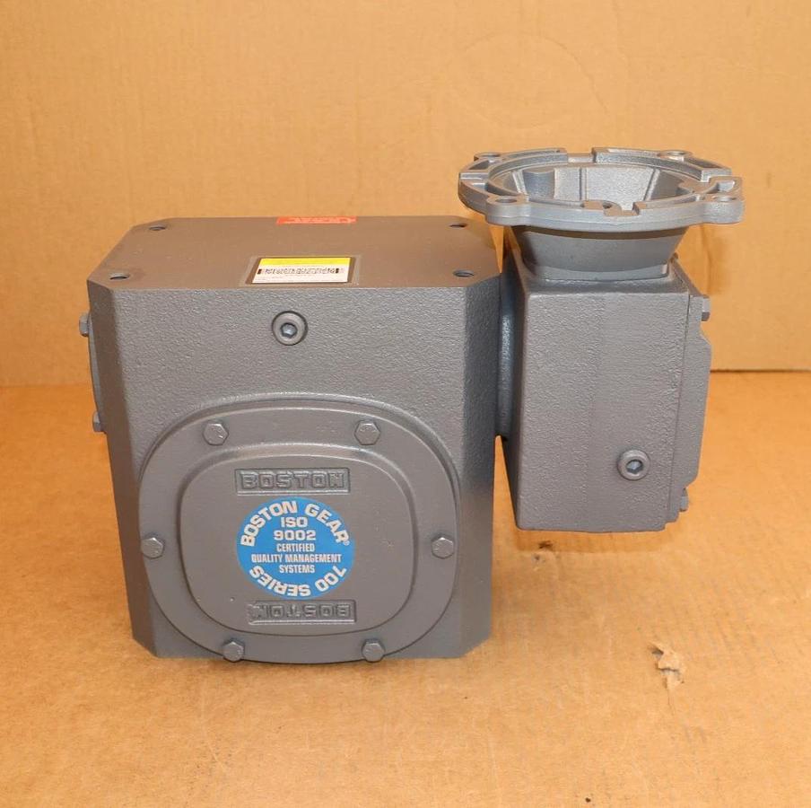 Boston Speed Reducer Gear Box Double Reduction FWC7321800SB5G4 1800:1 NEW
