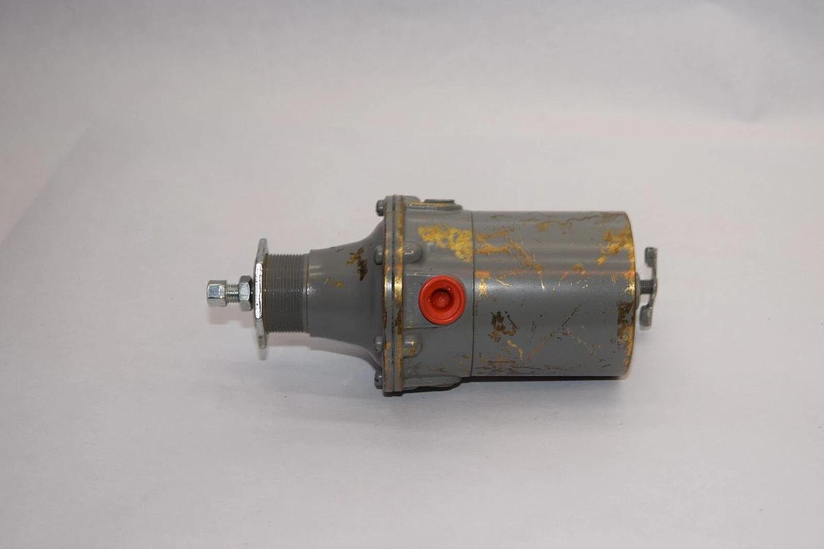 (NEW) ITT GFH45XTKJX1G 0-125psi Airpak Filter Regulator