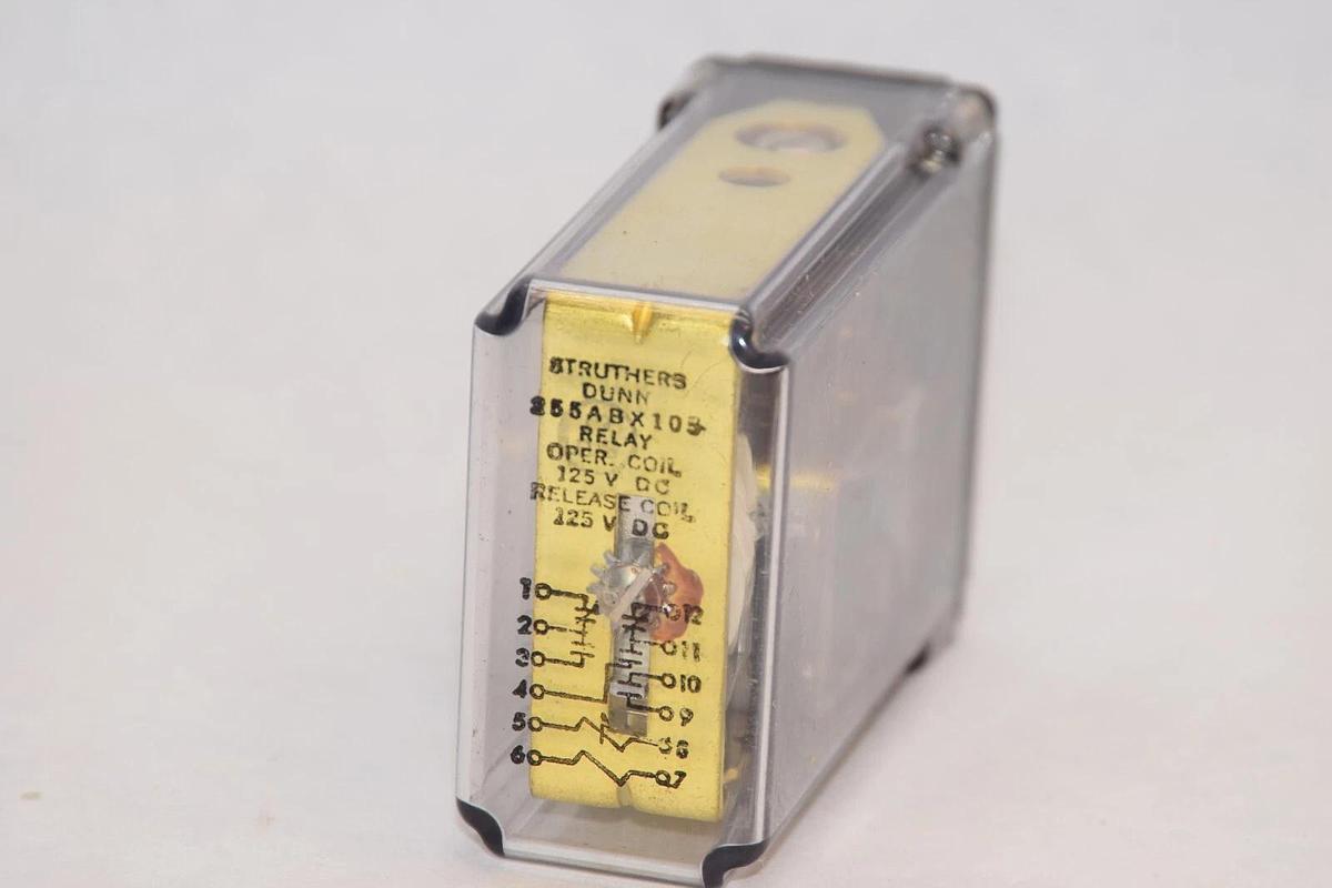 Used STRUTHERS DUNN 255ABX105 125V Relay