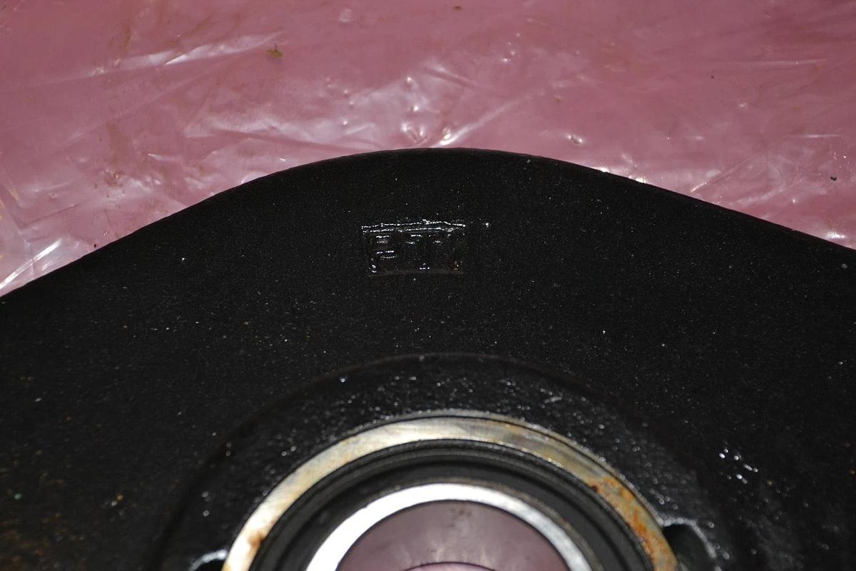 PTI Flange Bearing PME40  NEW