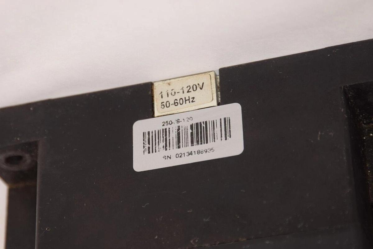 Used EATON DIL M250-S DILM250-S Contactor XTCS250L 110-120V Coil