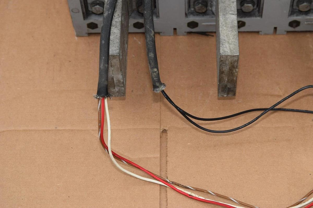 Used GE TPS203F 2000A Power Break Circuit Breaker w/ 1600 Amp Trip General Electric