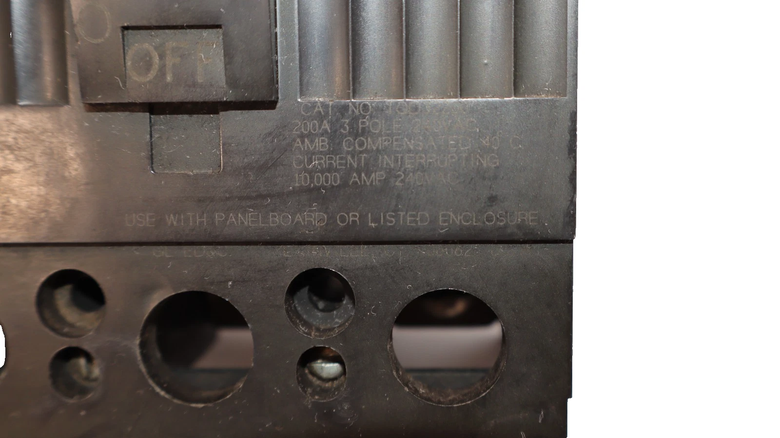 Used GE Circuit Breaker TOD32200 200A 200 Amp 3 Pole General Electric 3p