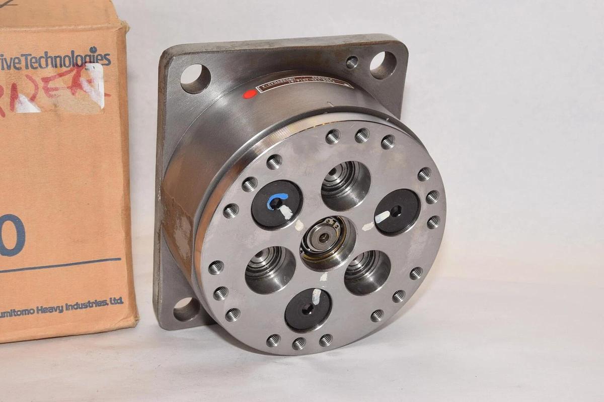 (NEW) SUMITOMO F2CS-A25-ZG10-59  HW9381640-A UP-50 R Axis Speed Reducer AD