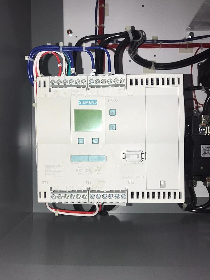 SIEMENS SoftStart Soft Starter WSACDSSRV4-50 50hp 3ph 460v 68a 74ET34EFAP (NIB)