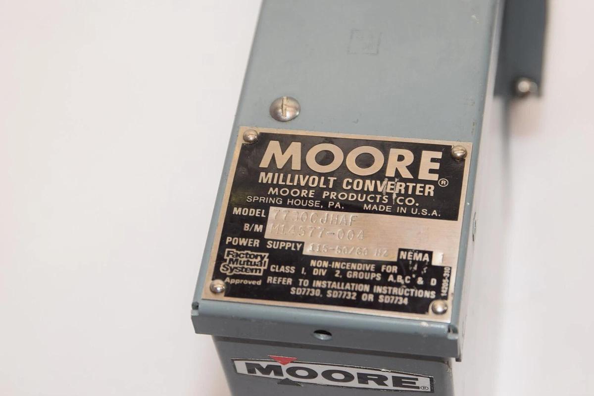 (NEW) MOORE 7730CJHAF 115V 50/60Hz Millivolt Converter