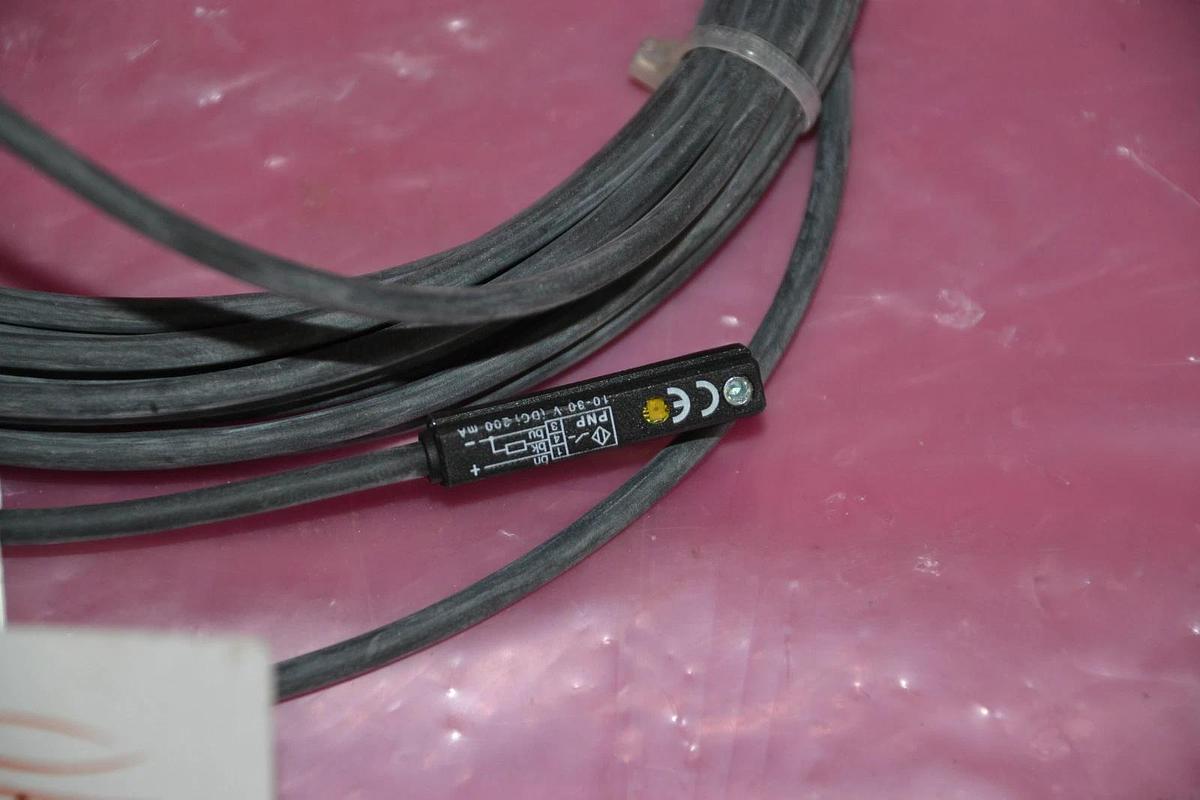 BALLUFF SENSOR BMF 306K-PS-C-2-PU-05 BMF306K PS C 2 PU 05 BMF306KPSC2PU05 NEW