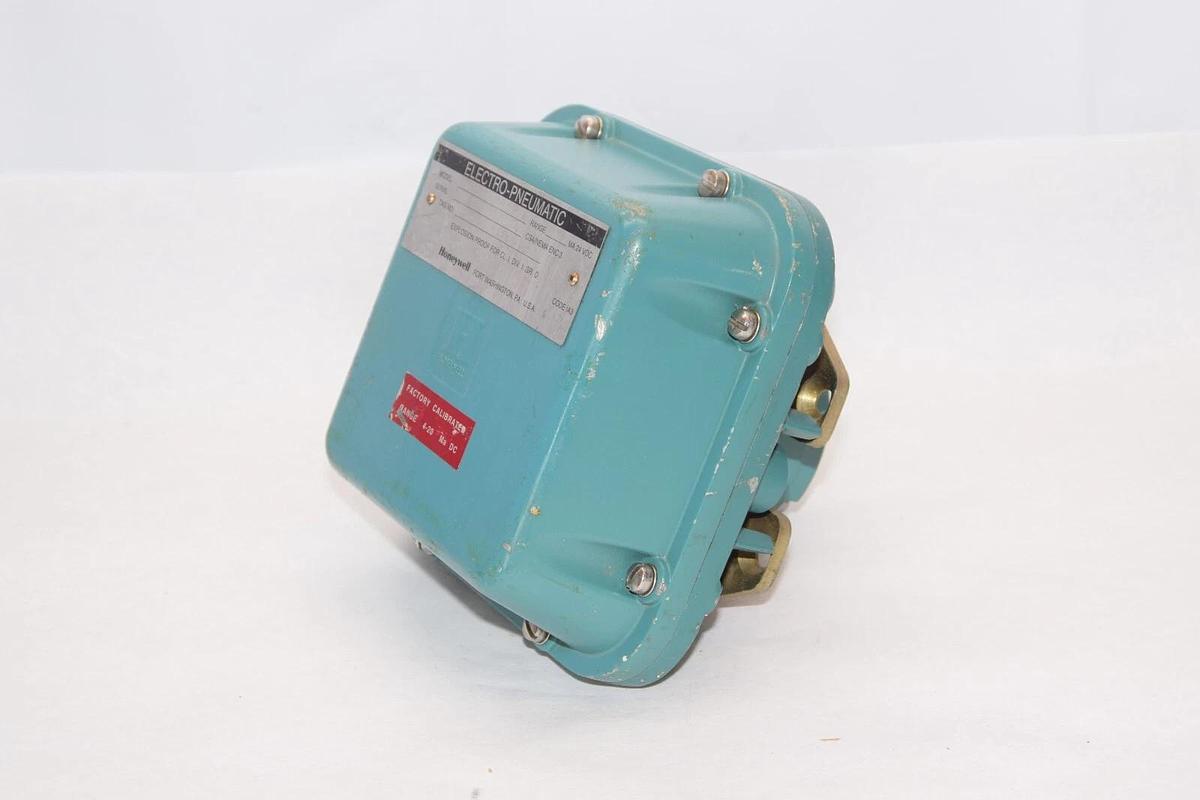 Used HONEYWELL 870022-012-11-13-01-25-00 4-20ma Electro-Pneumatic Valve Positioner