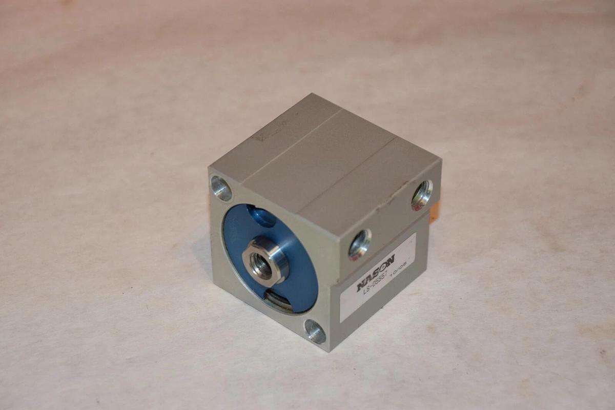 Used NASON LS-05557 LS05557 PNEUMATIC CYLINDER