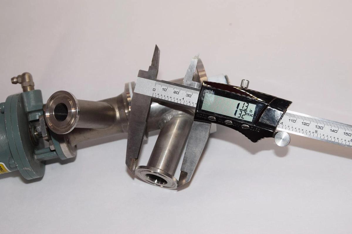 Used AOKI CO. STS-Y0100 10A Sanitary Stainless Steel SS Direction Control Valve