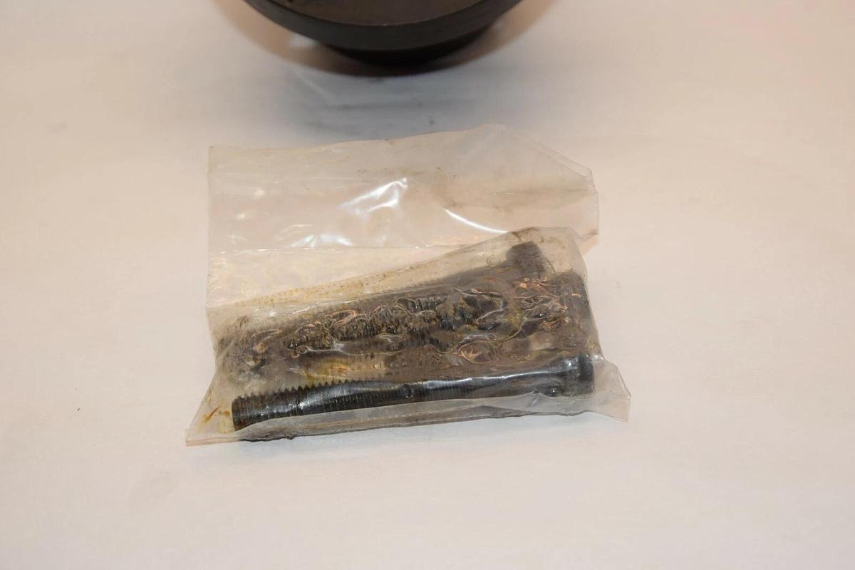 (NEW) MARTIN J 3-1/4 3-1/4" Bore Quick Disconnect Bushing