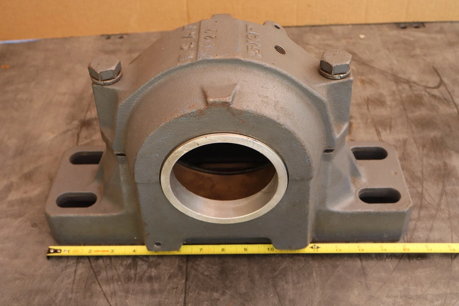 SKF Pillow Block HOUSING 4-Bolt SAF-522 SAF 522-A SAF 522 SAF522 FSAF 522-A *NOS