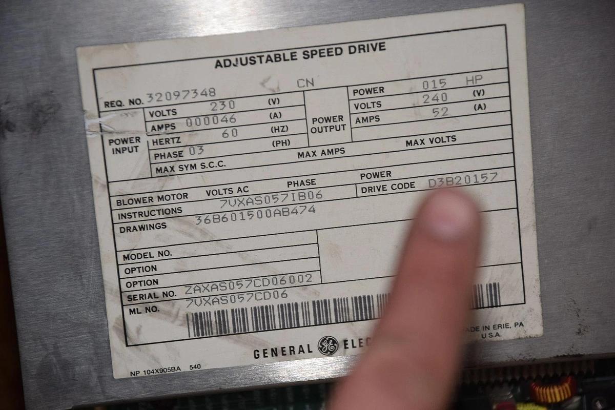 Used GE GENERAL ELECTRIC DC-300 Adjustable speed drive 7VXAS057CD06  15HP 240V