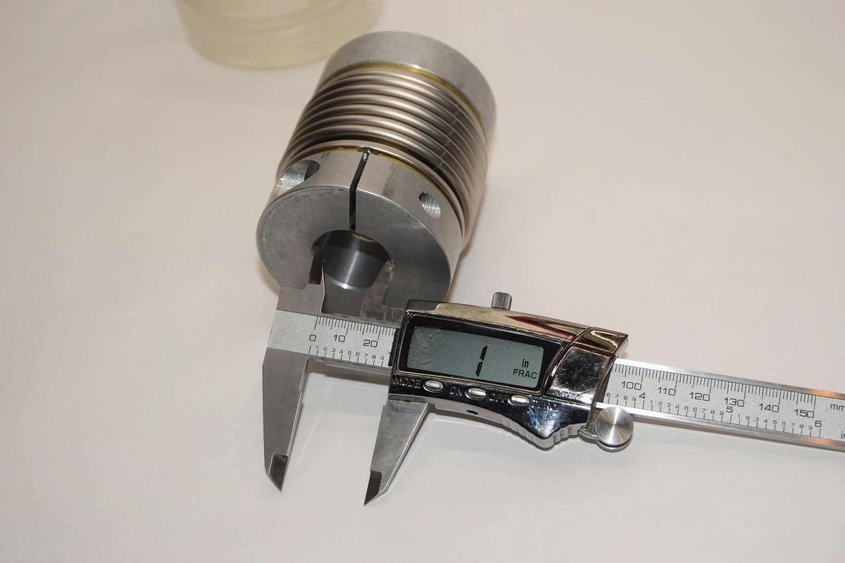 (NEW) GAM 55604-140-47 P861143-00 KM-60 1" 5560414047 Flex Coupling