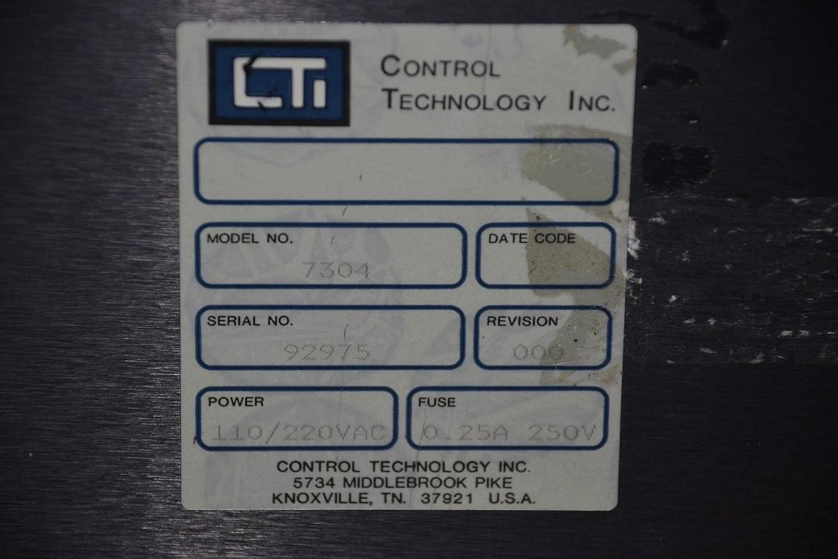 Used CONTROL TECHNOLOGY CTI 7304 110/220VAC OPERATOR INTERFACE DISPLAY STATION