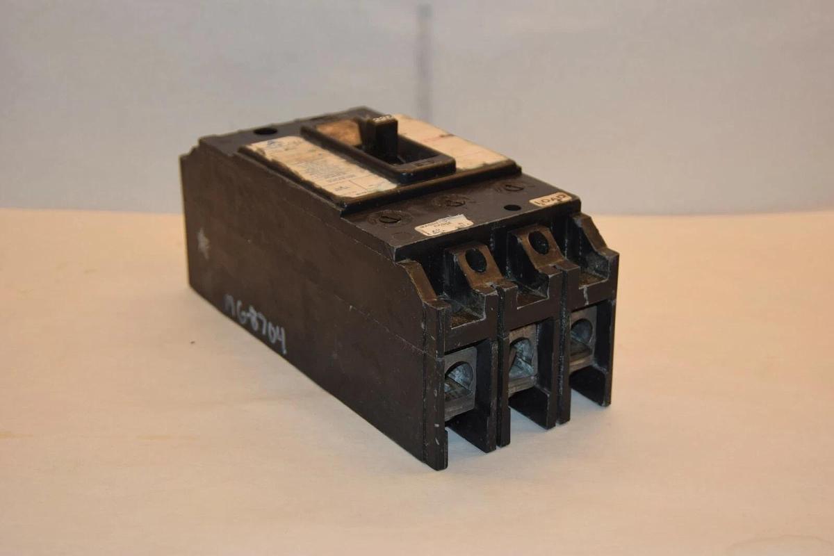 Used AMERICAN Type NFJ MG-8704 225A 480Vac 3 Pole Circuit Breaker