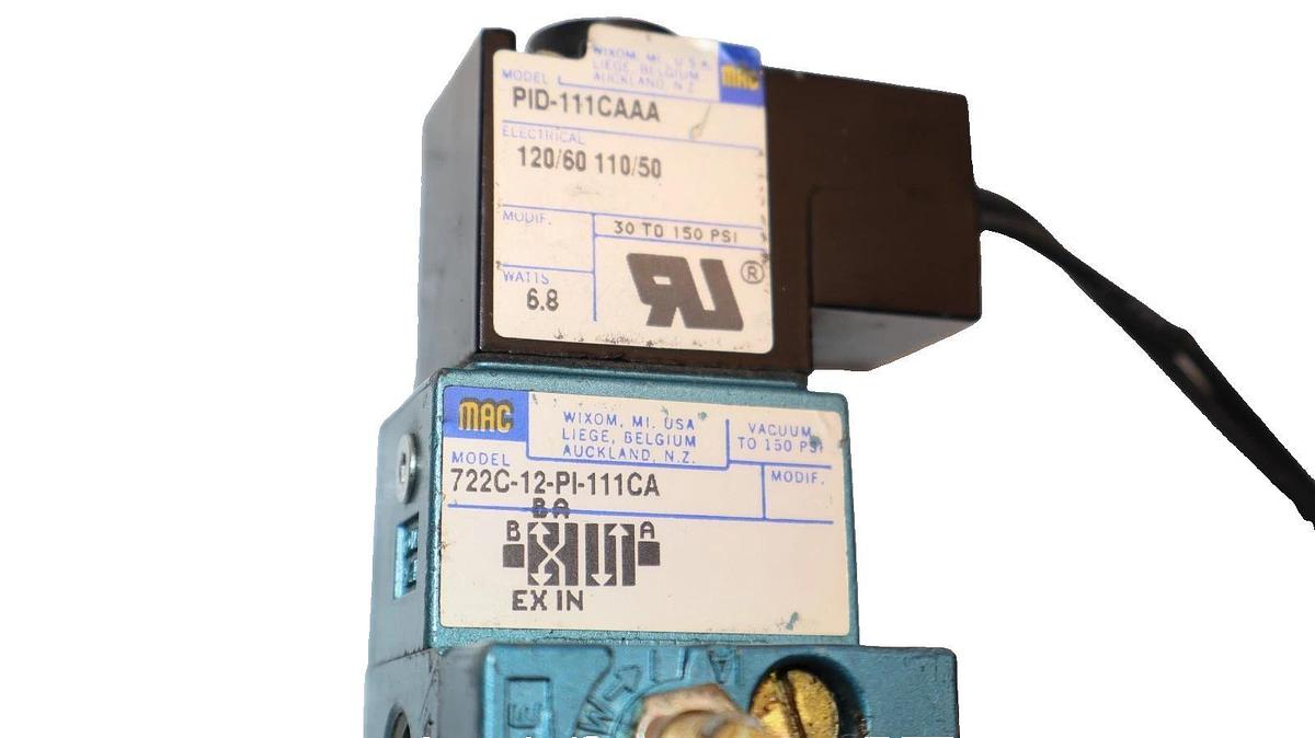 Mac Valves 722C-12-PI-111CA 4-Way Solenoid Valve With PID-111CAAA Valves (New)