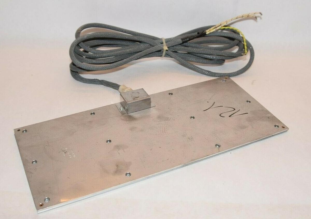 (NEW) ELEG 230V 1.7kW 41.104A203 Approx. 15" x 7" Heating Element Plate