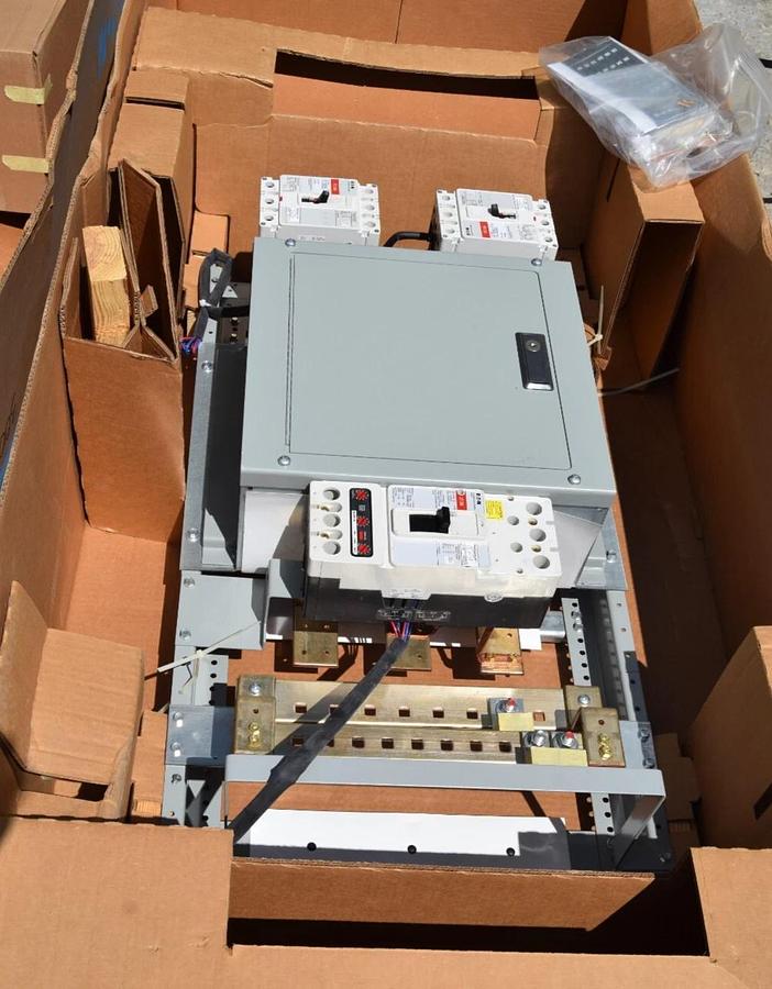 EATON Cutler-Hammer Power-R-Line C Panelboard Assy for PRL4b 415/240v 3ph 4w NEW