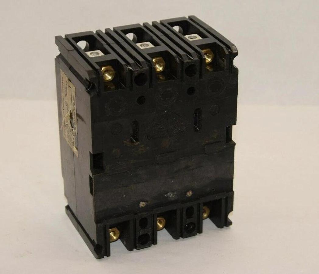 (NEW) SQUARE D FAL3603015M 30A 30 Amp A 3P 600Vac 1Ph Mag-Gard Circuit Breaker