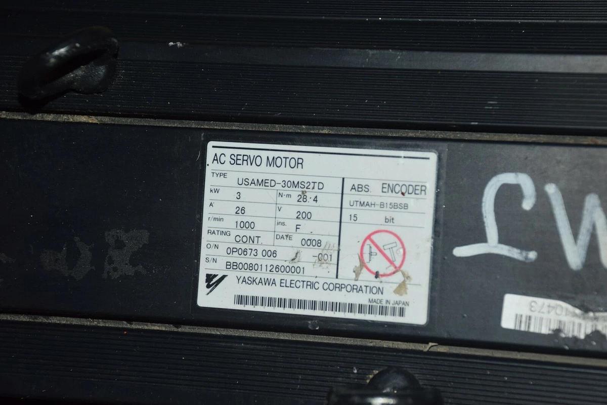 YASKAWA Servo Motor  USAMED-30MS2TD 3kW Encoder UTMAH-B15BSB